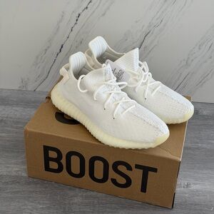 Adidas Yeezy Boost 350 V2 Triple White Cream NWB US 10,5